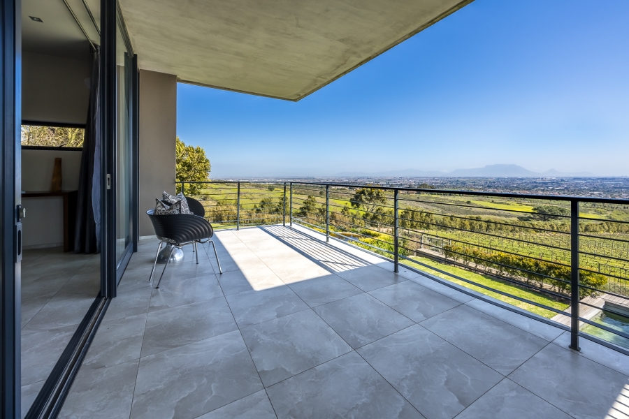 3 Bedroom Property for Sale in Stellenbosch Farms Western Cape